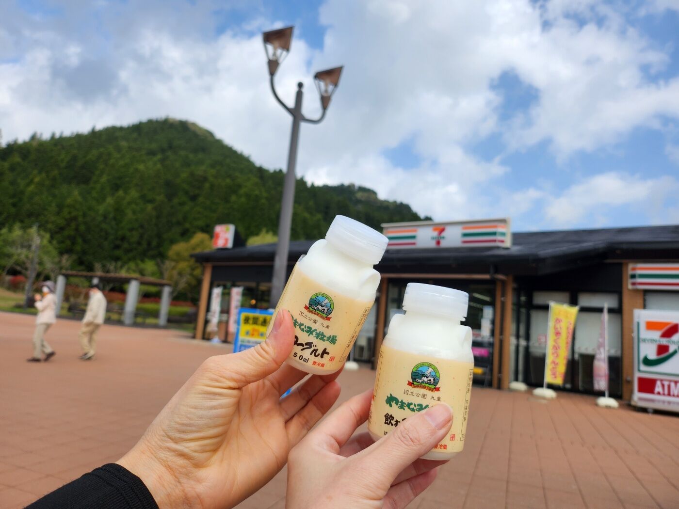벳푸 가마도지옥 온천 증기로 쪄낸 달걀 간식 (출처 마이리얼트립)