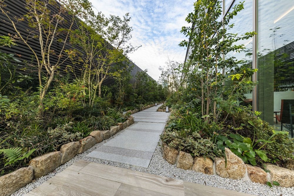 호텔 한큐 레스파이어 오사카 정원